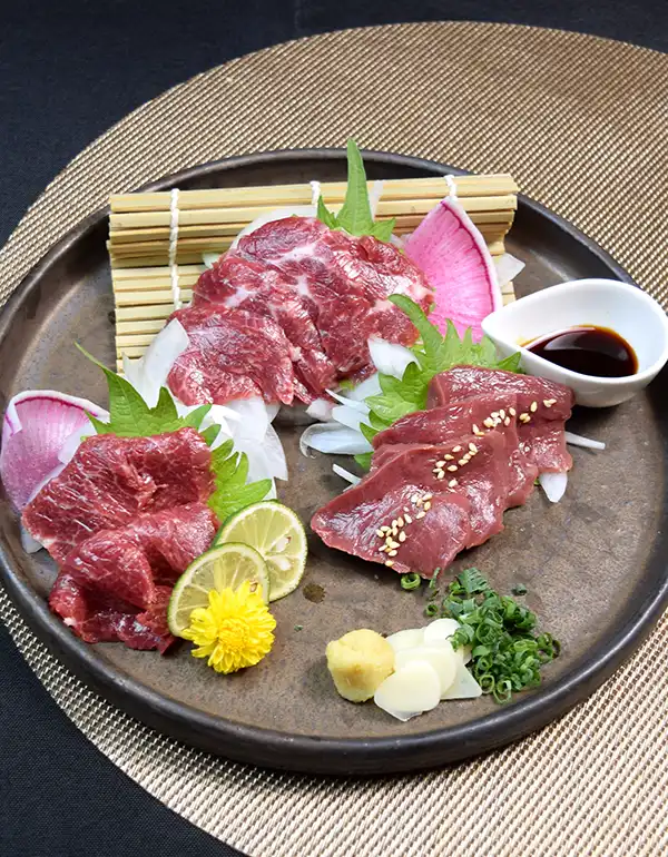 馬刺し